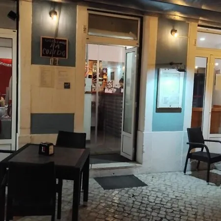 Turistico De - Quartos E